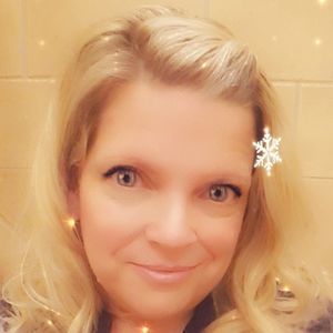 Meet your Posher, Becky